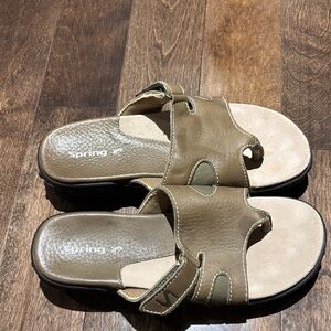 Spring Women’s Leather Size 6 Olive Sandals - New without Box